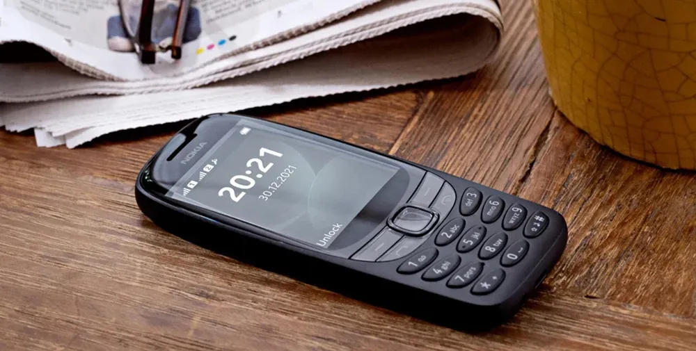 Nokia releases classic 6310 brick as a platinum symbol