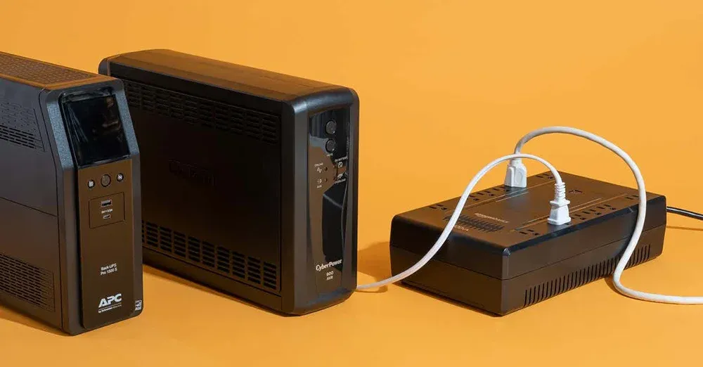 Benefits of Having a UPS Backup Battery for Your Computer